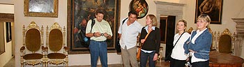 Het geboortehuis van Rafael in Urbino, Italie, regio Marche Bezoek aan het geboortehuis van de schilder Rafael in Urbino, Marche