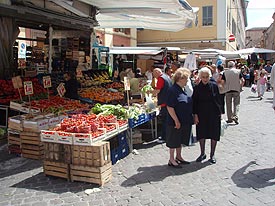 Language courses in Italy.